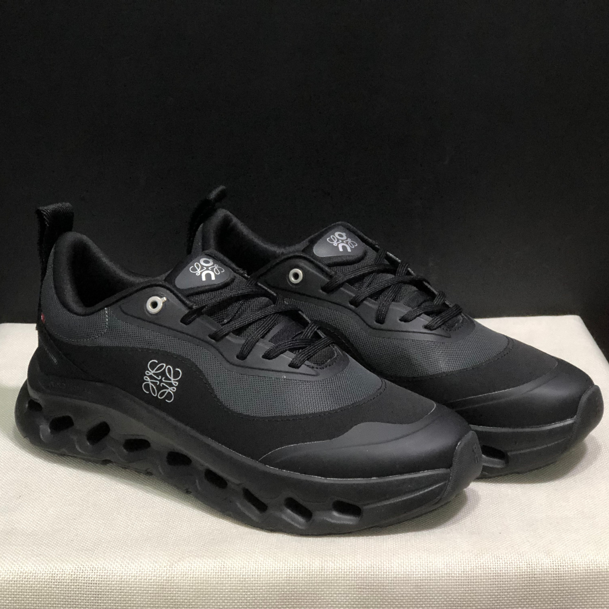 On Cloud × Loewe — Cloudtilt Black