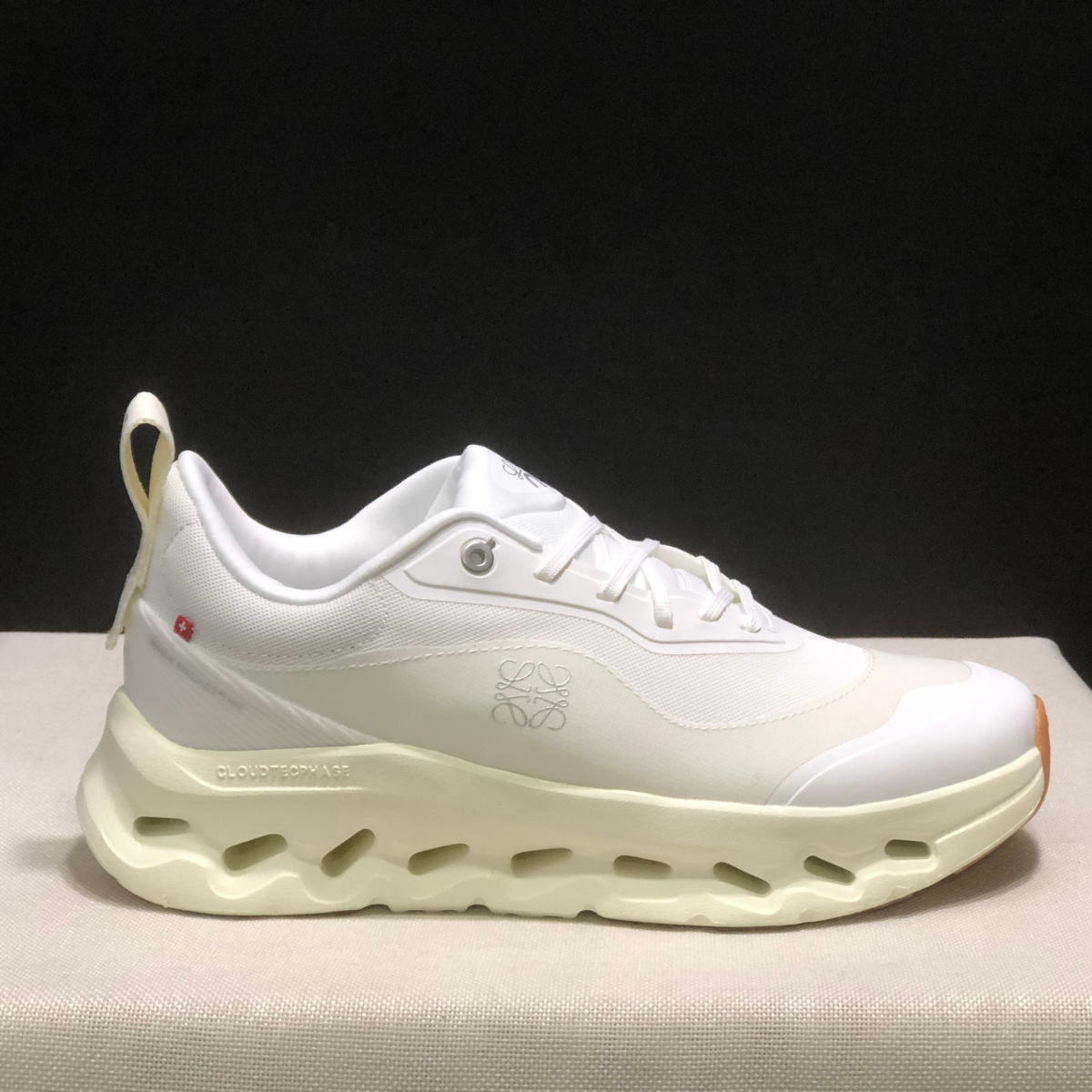 On Cloud × Loewe — Cloudtilt White Crème